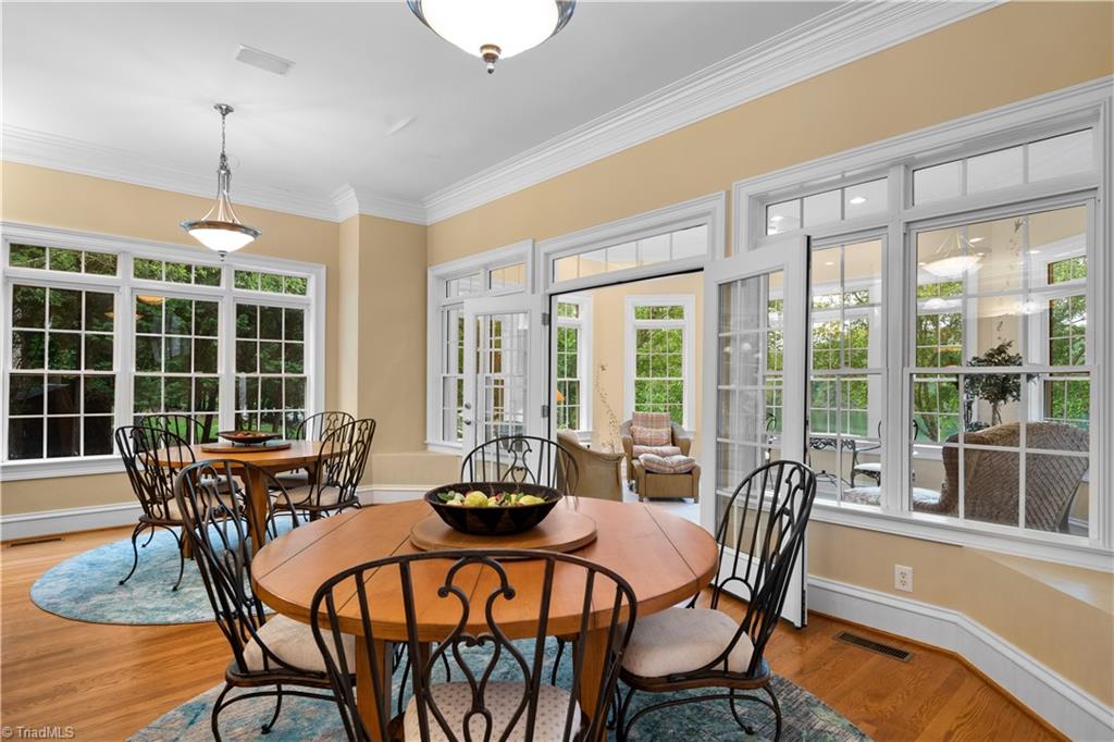 344 Lake Point Lane Property Photo 15