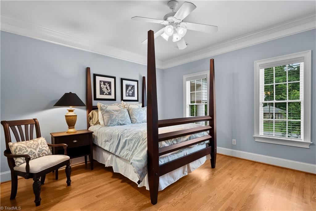 344 Lake Point Lane Property Photo 28