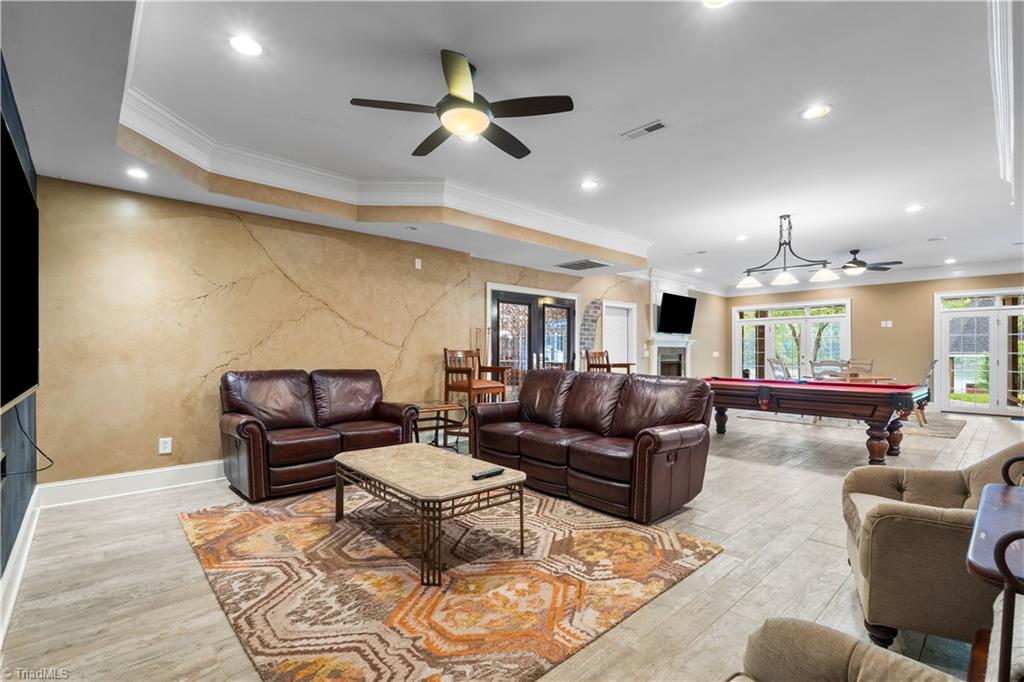 344 Lake Point Lane Property Photo 31