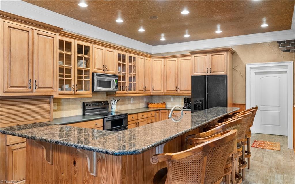 344 Lake Point Lane Property Photo 38