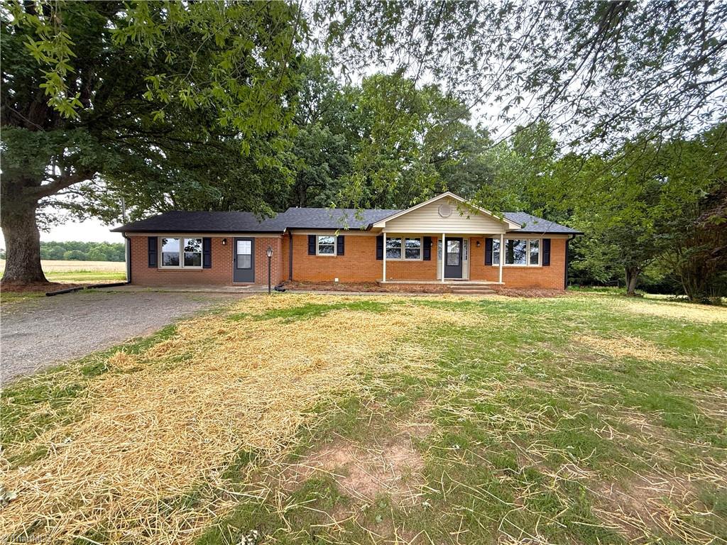 856 Haynes Road Property Photo 1