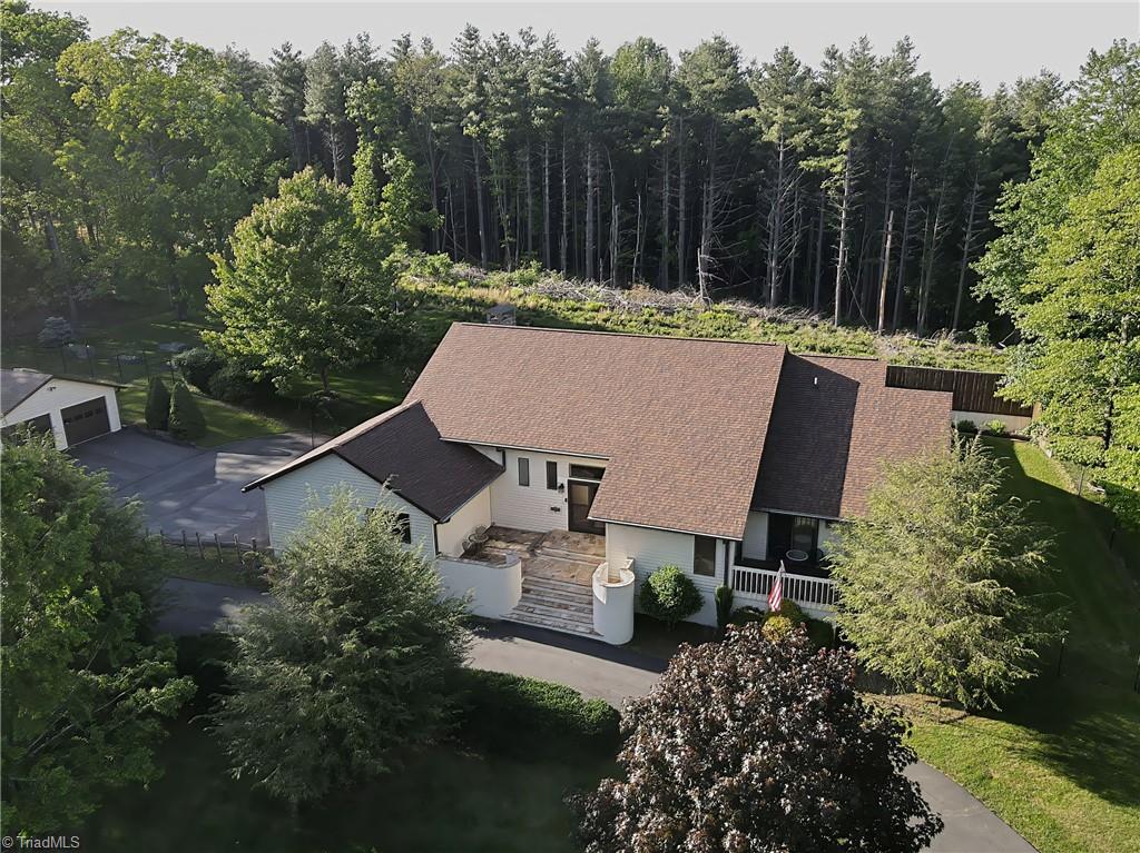 252 Deer Run Property Photo 1