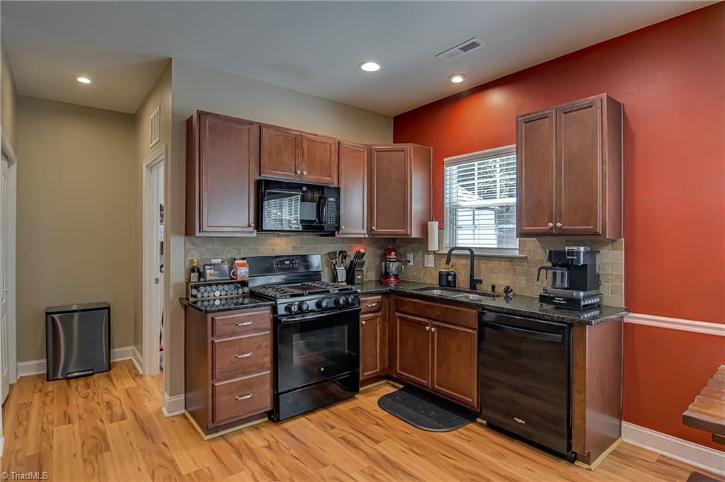 4548 River Gate Drive Property Photo 10