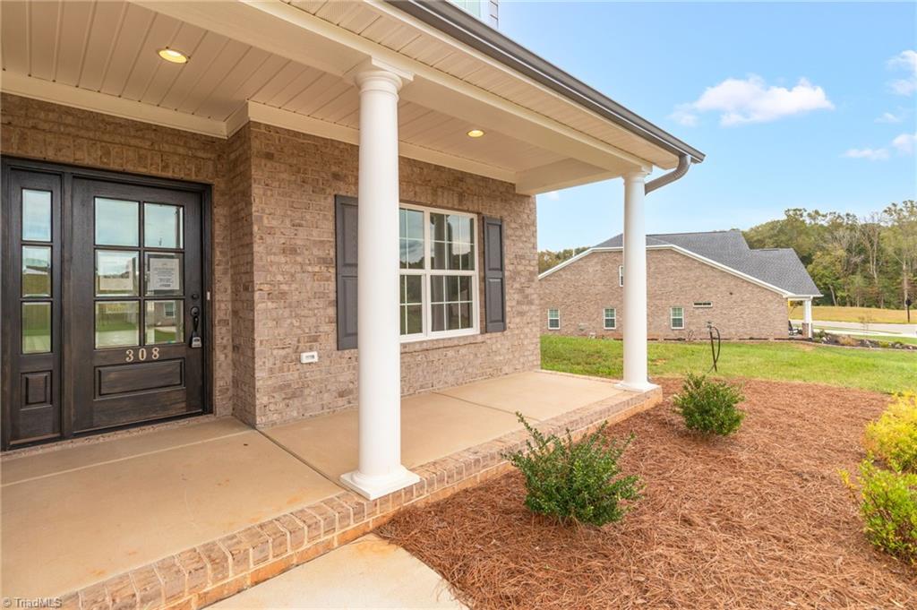 308 Grandworth Way Property Photo 25