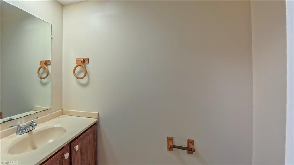 914 Bethlehem Church Road Property Photo 13