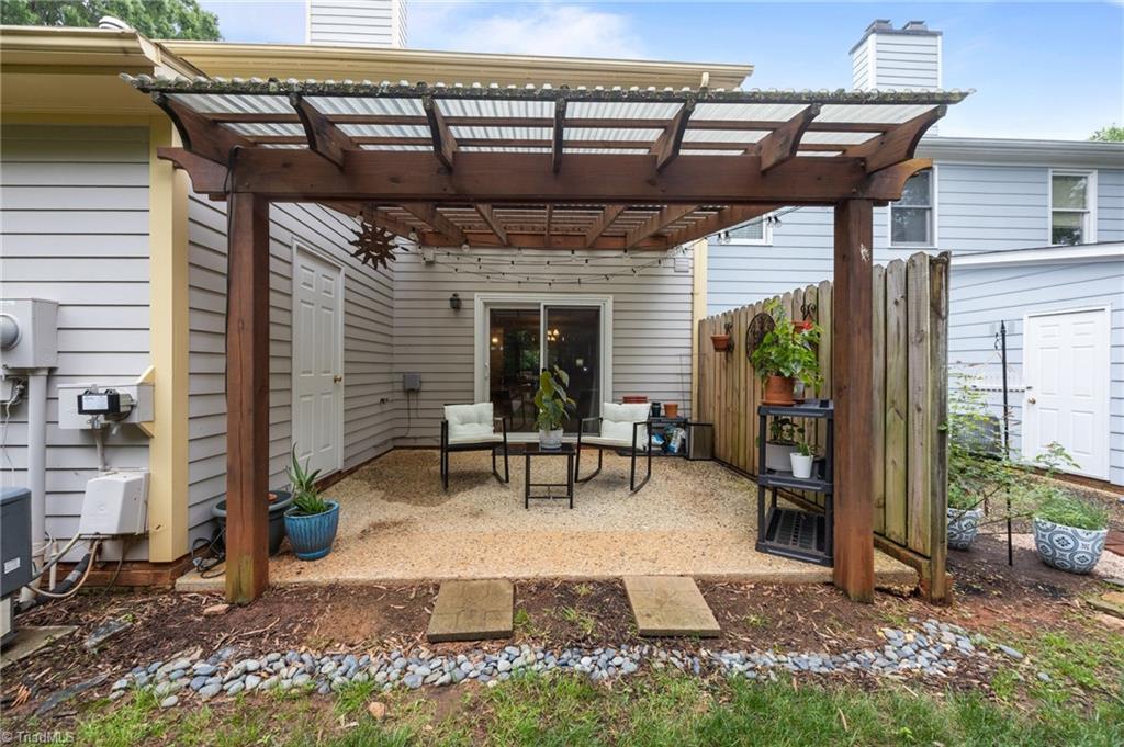 1105 Yellowbell Place Property Photo 34