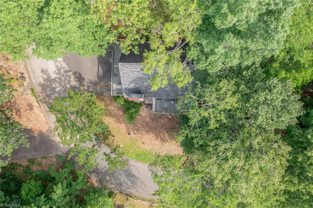 1920 Chateau Ridge Property Photo 4