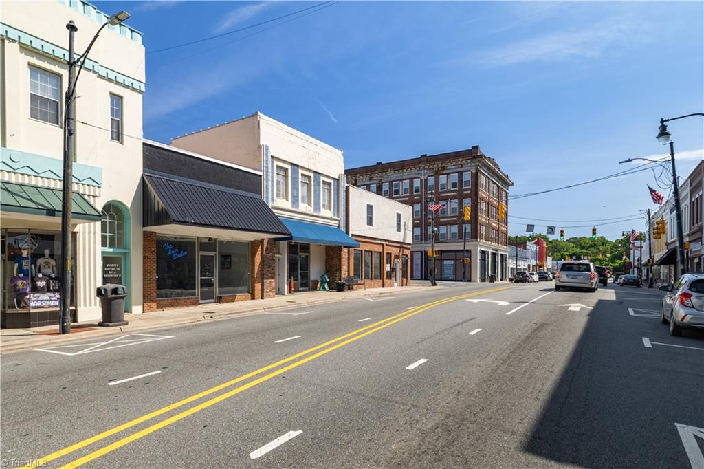 641 Washington Street Property Photo 3