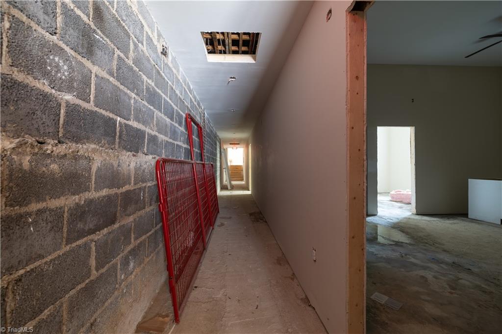 641 Washington Street Property Photo 19
