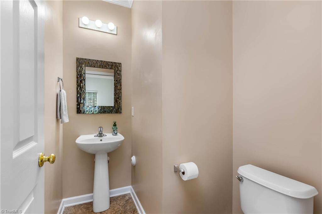 4339 Alderny Place Property Photo 22