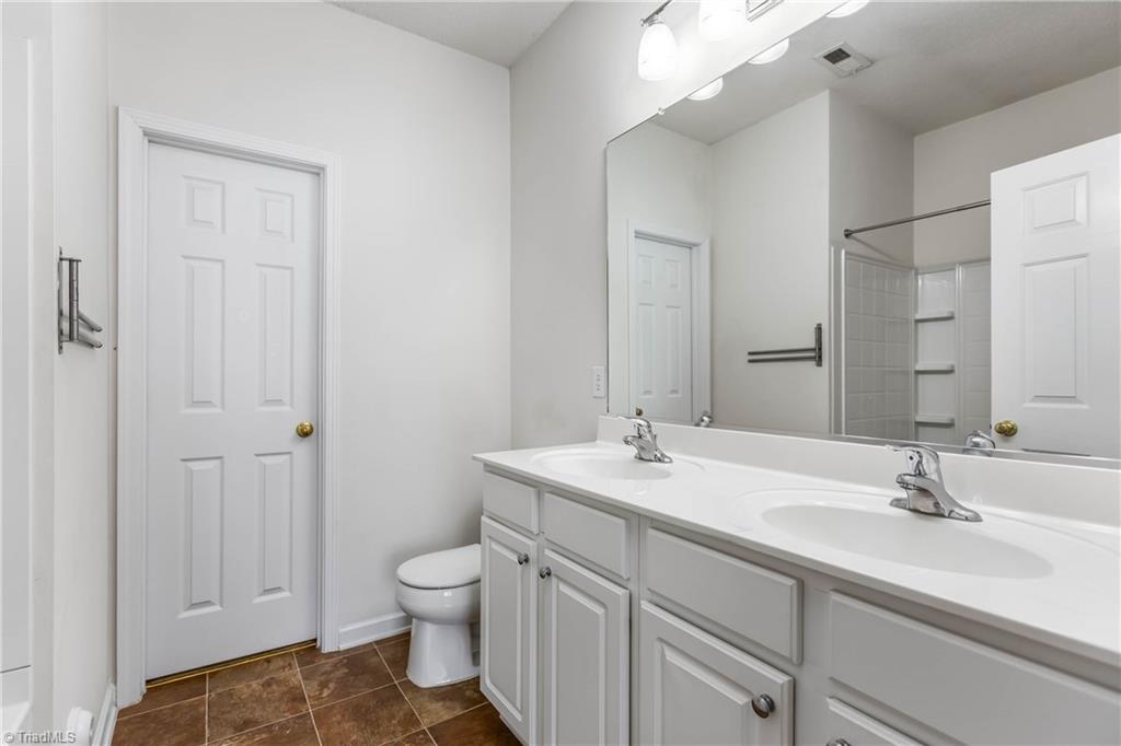 4339 Alderny Place Property Photo 26