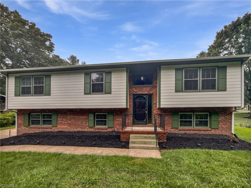 115 Wills Road Property Photo 1