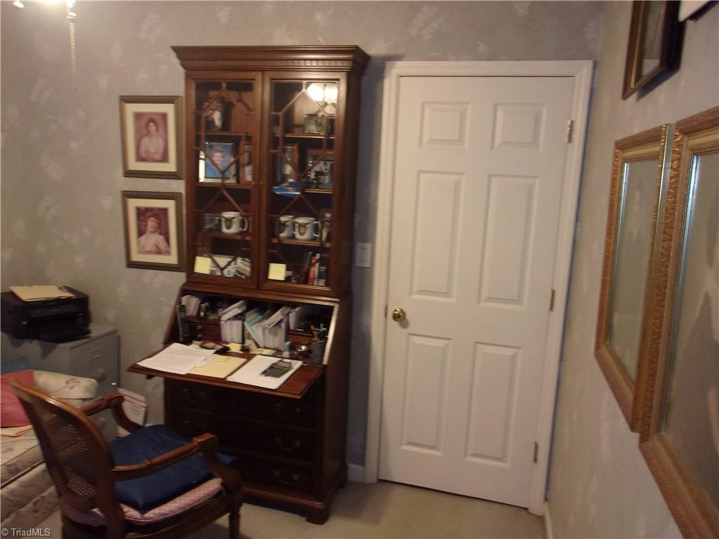 1935-c Eastchester Drive Property Photo 30