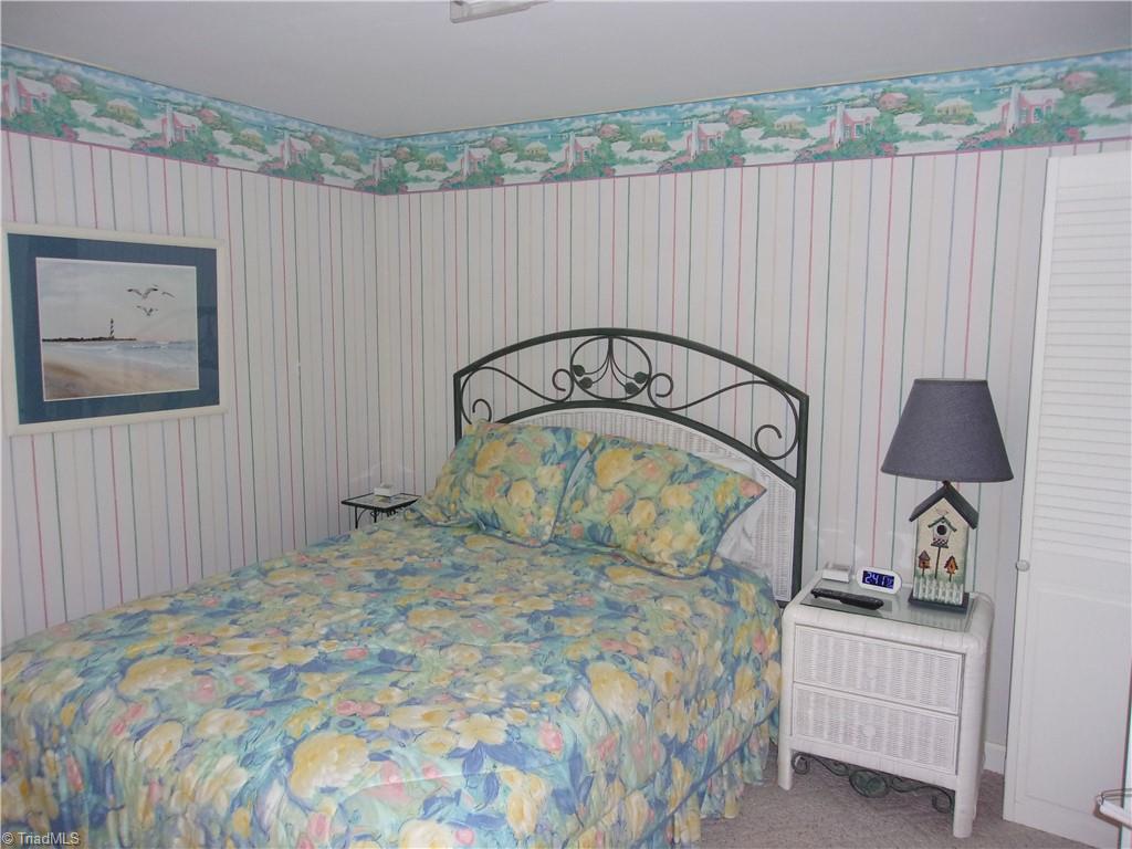 1935-c Eastchester Drive Property Photo 32