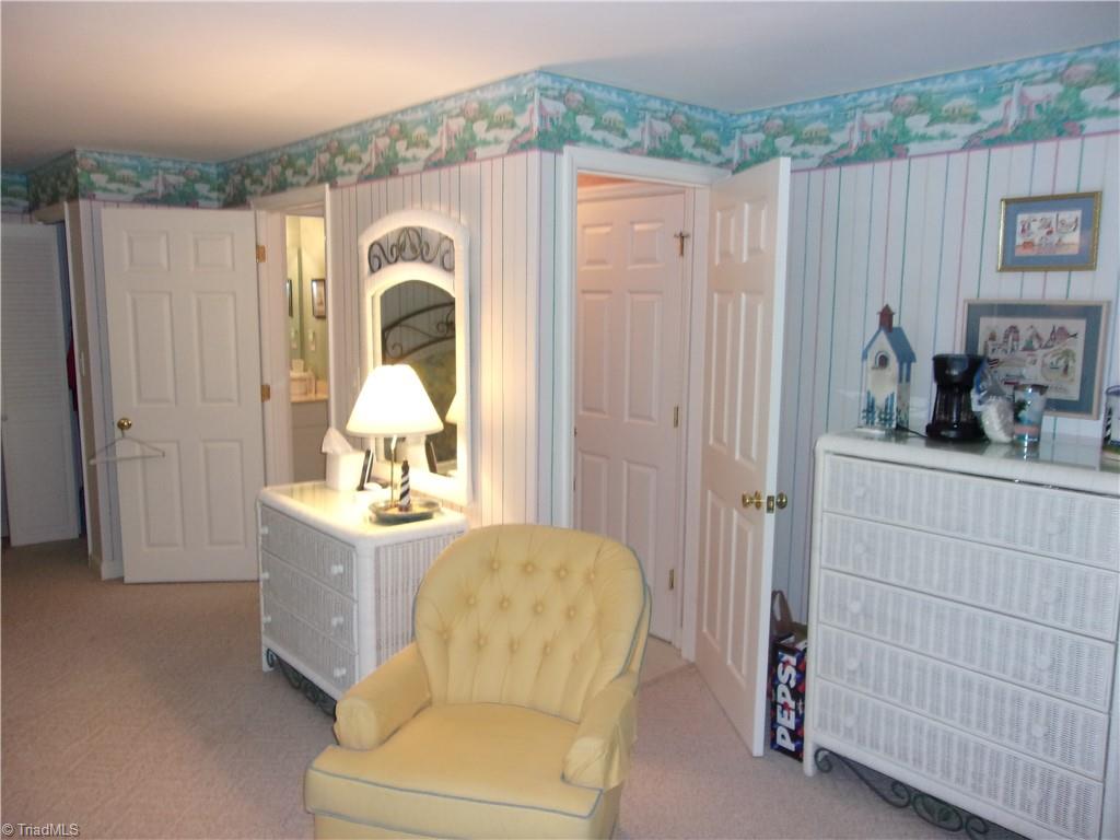 1935-c Eastchester Drive Property Photo 34