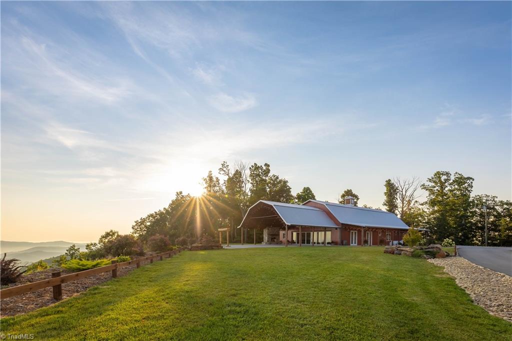 6572 Burkemont Road Property Photo 6