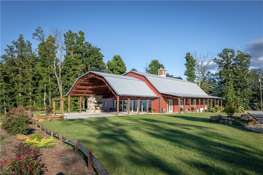 6572 Burkemont Road Property Photo 22