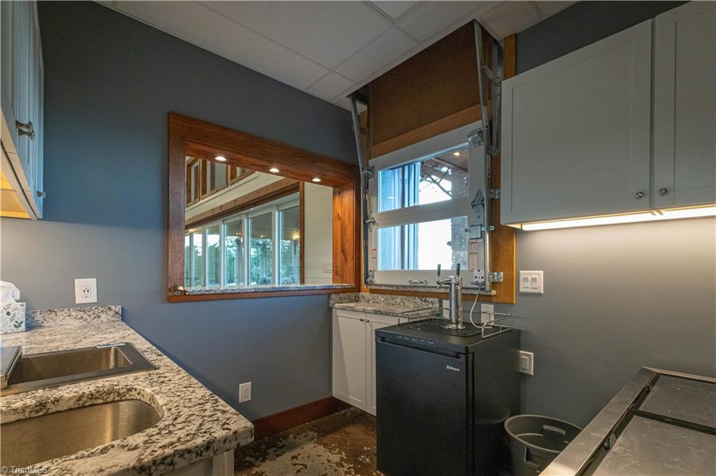 6572 Burkemont Road Property Photo 27