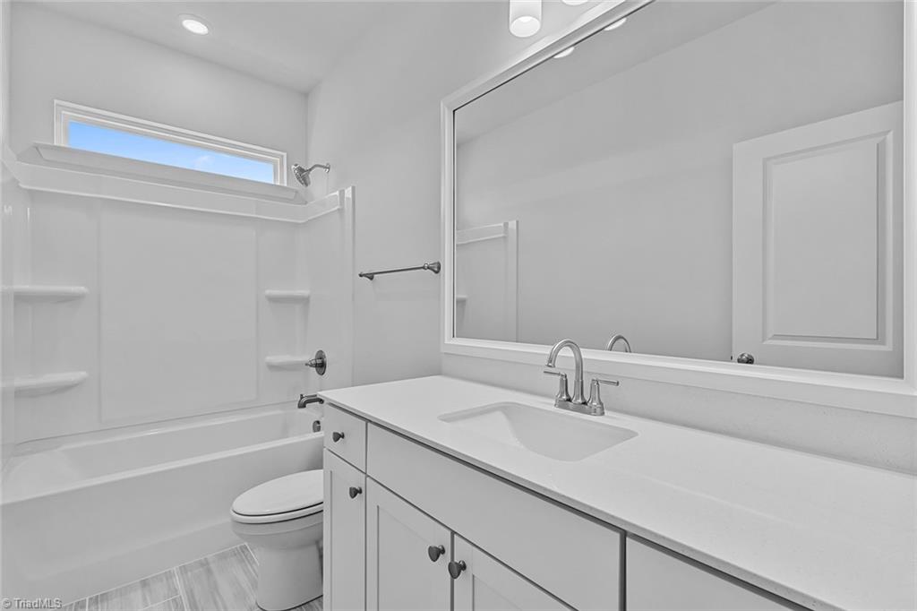 297 Yarrow Drive Property Photo 23