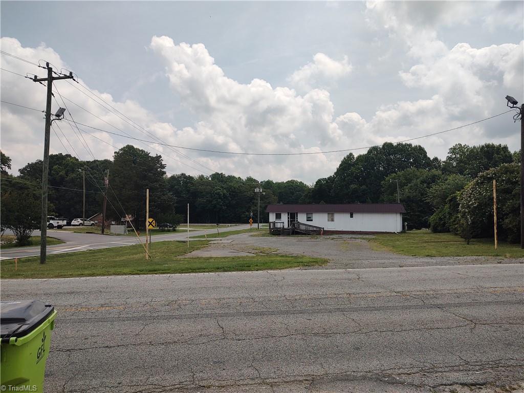 11362 Old Us Highway 52 Property Photo 4