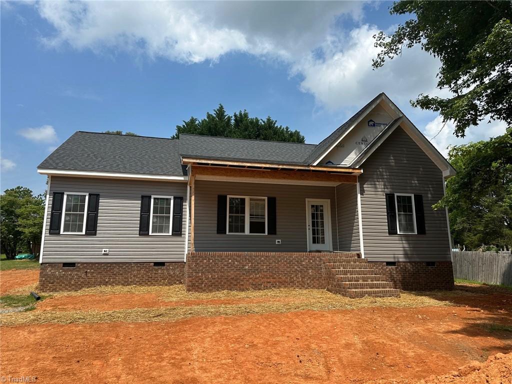 130 S Valley Street Property Photo 1