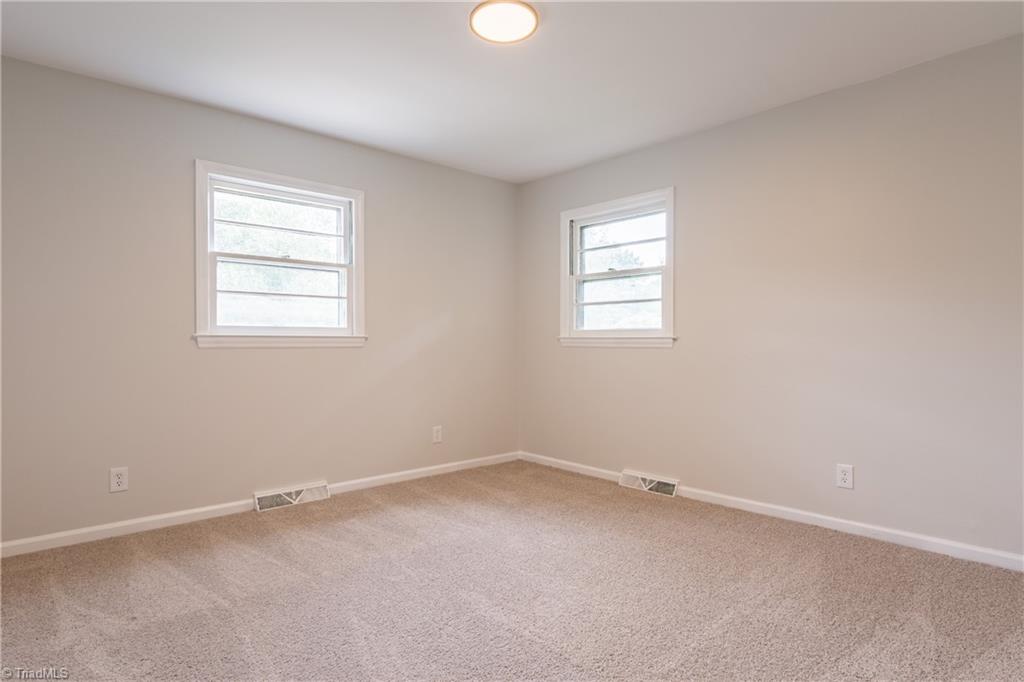 4601 Graham Road Property Photo 10