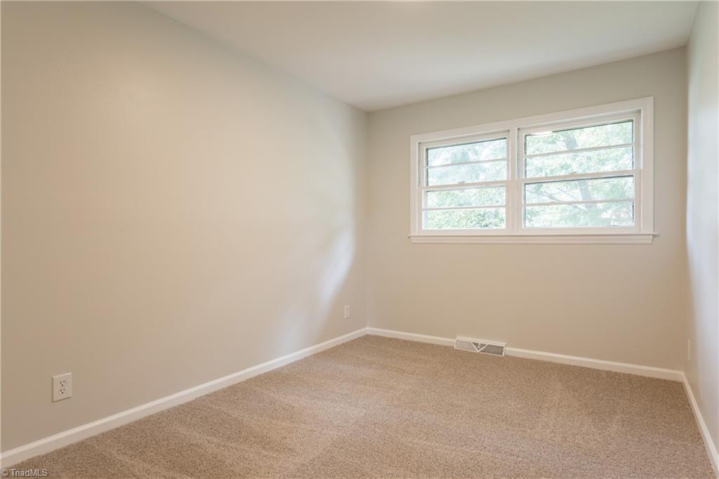 4601 Graham Road Property Photo 11