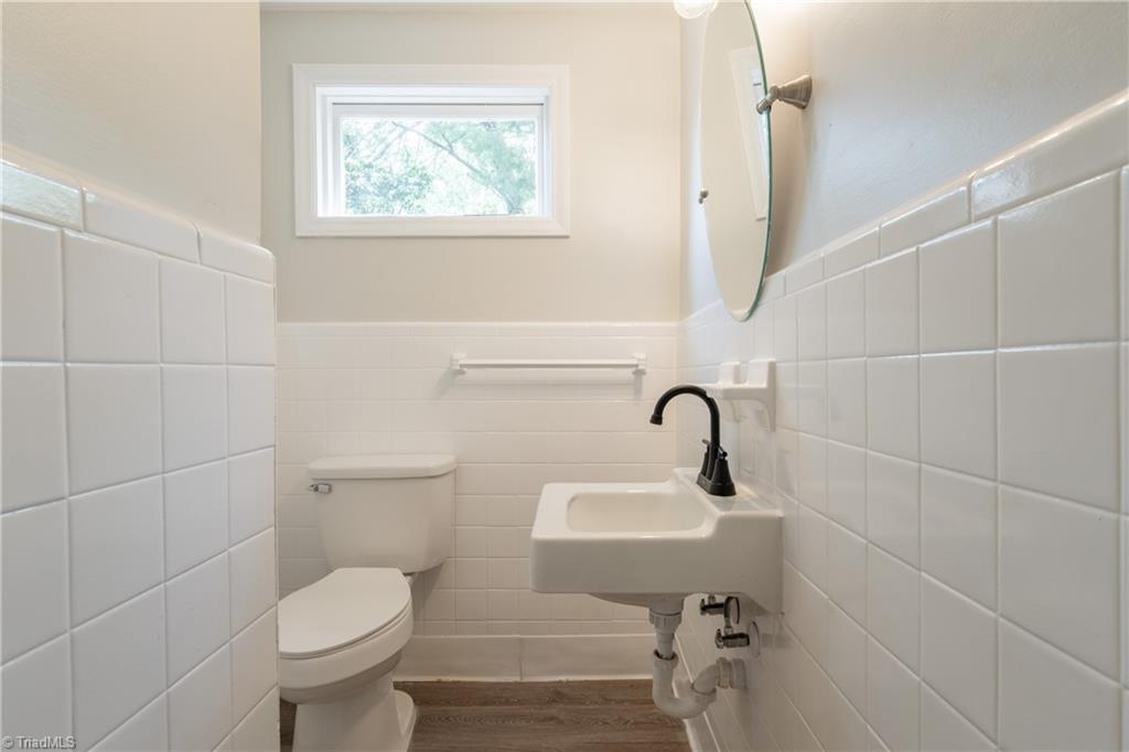 4601 Graham Road Property Photo 17
