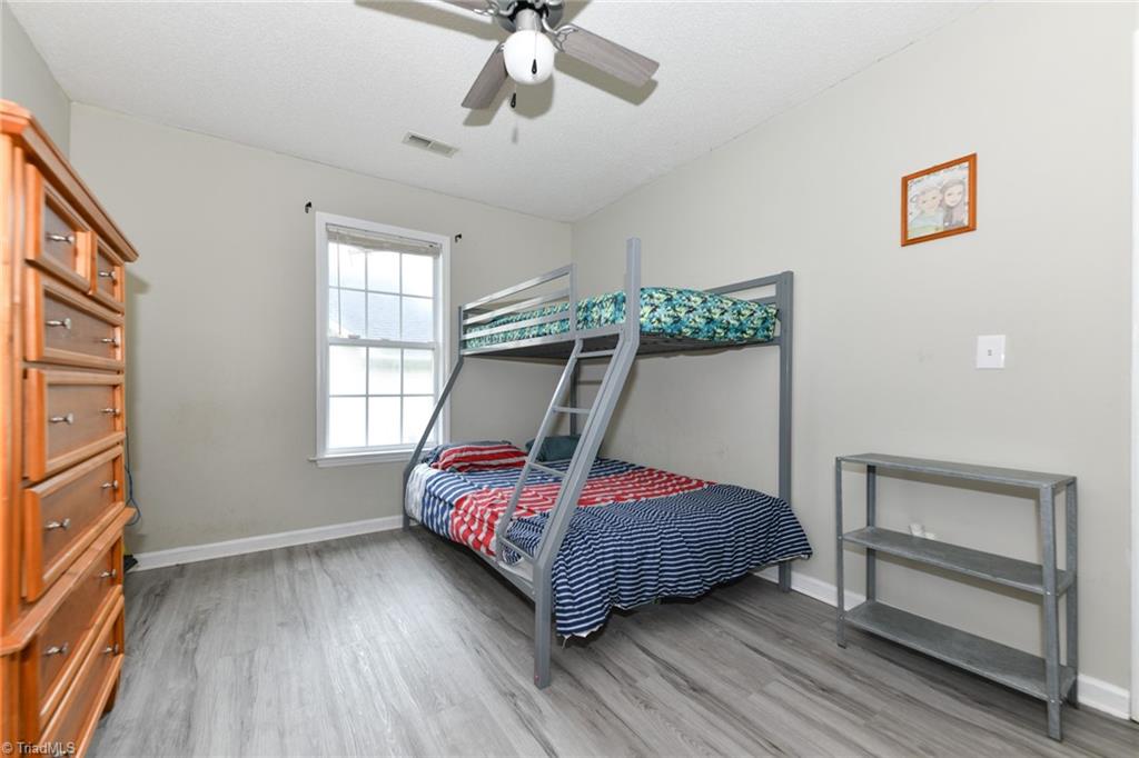 4003 Martin Avenue Property Photo 9
