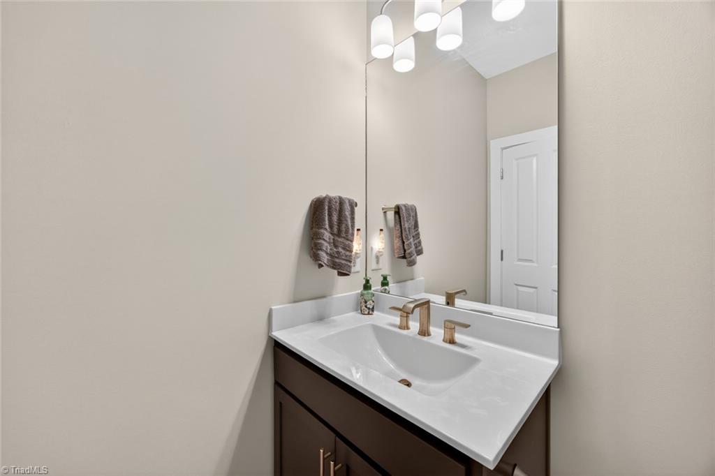 5115 Logos Drive Property Photo 15