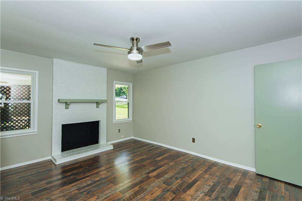 2821 Regent Park Lane Property Photo 13