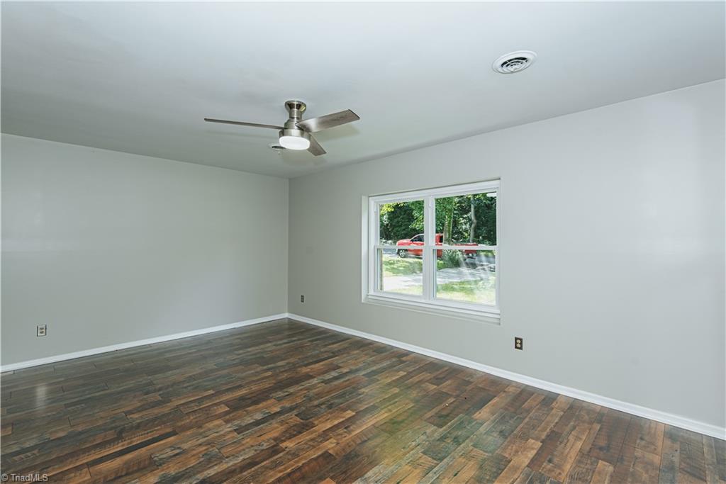 2821 Regent Park Lane Property Photo 19