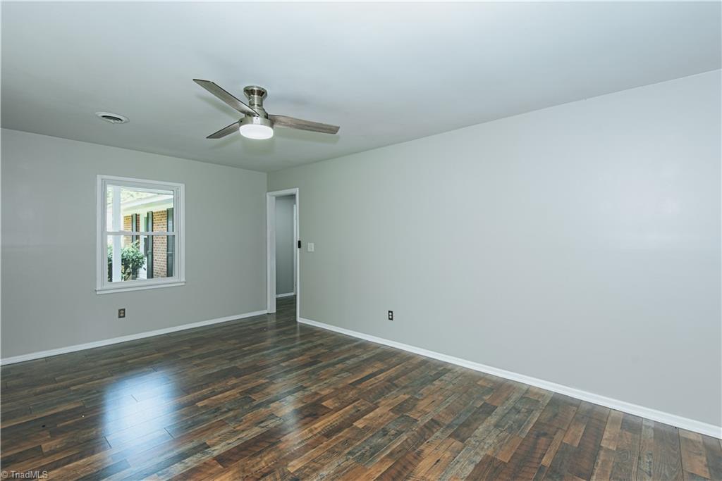 2821 Regent Park Lane Property Photo 20