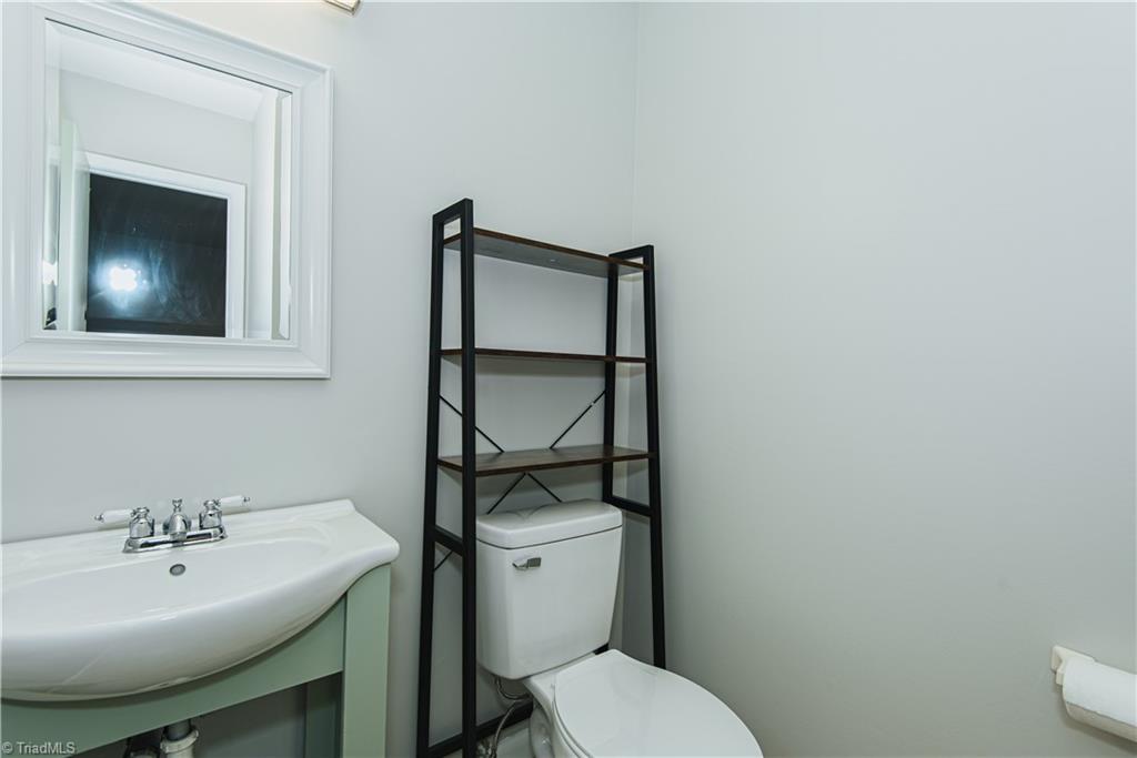 2821 Regent Park Lane Property Photo 33