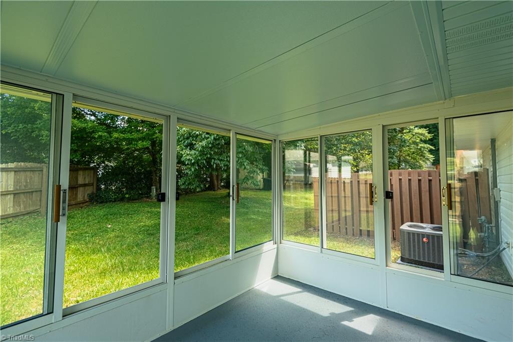 2821 Regent Park Lane Property Photo 37