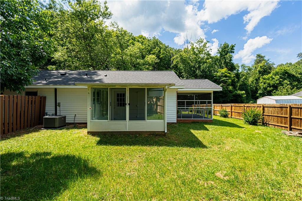 2821 Regent Park Lane Property Photo 43