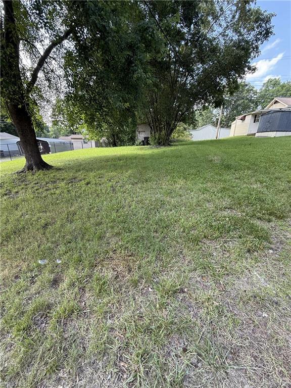 2112 Mckinney Street Property Photo 2
