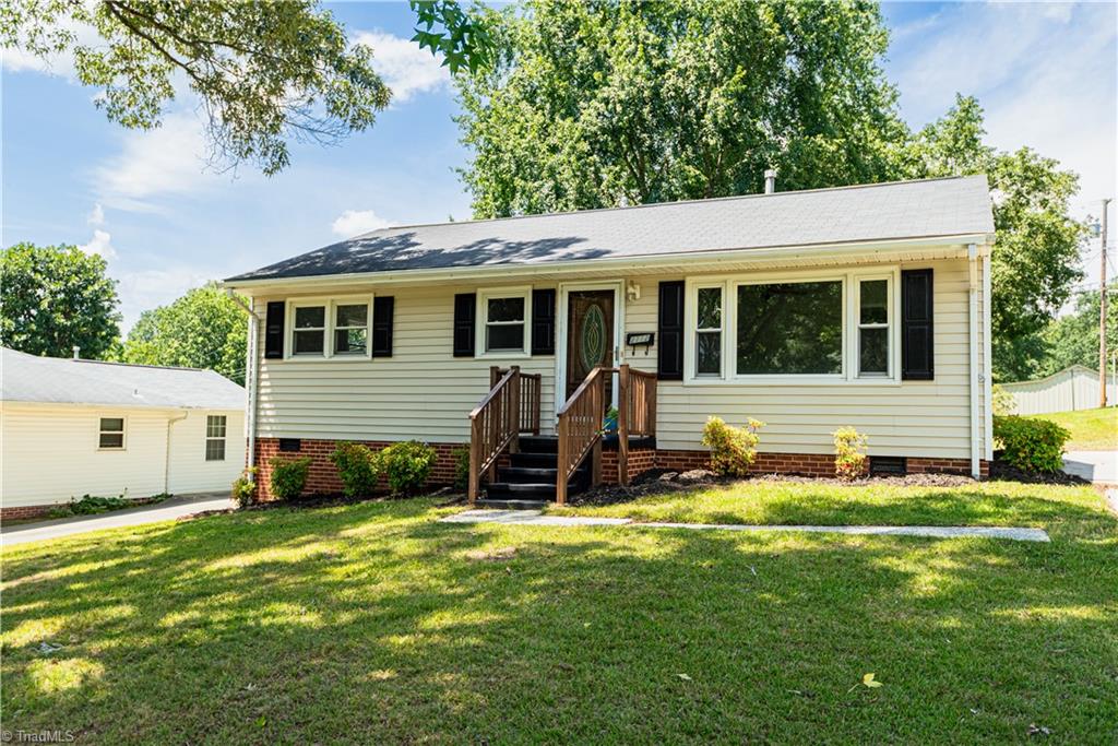 2112 Mckinney Street Property Photo 11