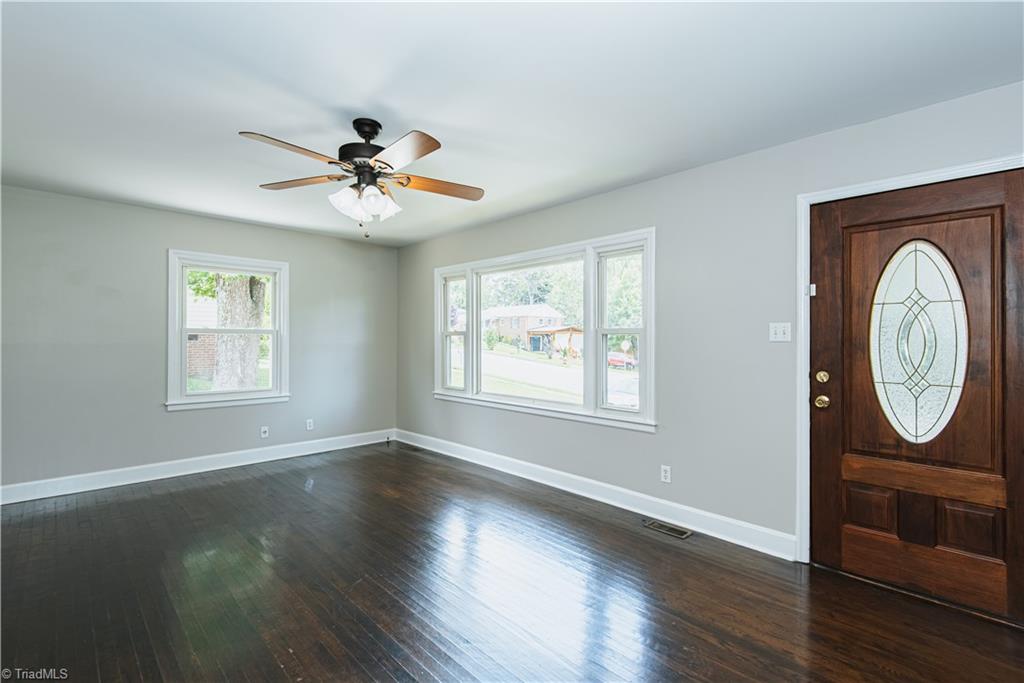 2112 Mckinney Street Property Photo 14