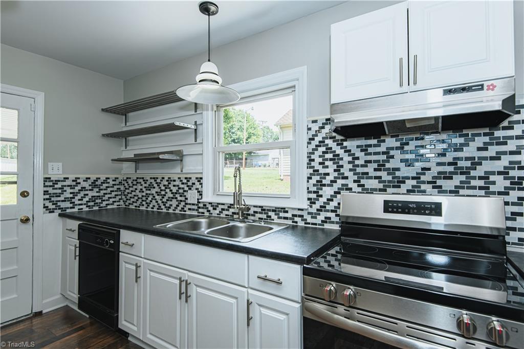2112 Mckinney Street Property Photo 16