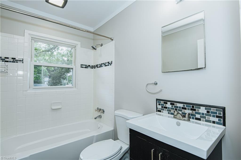 2112 Mckinney Street Property Photo 25