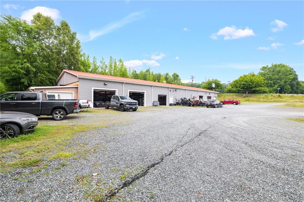 999 Van Buren Road Property Photo 2