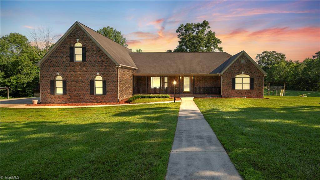 3537 Sweetgum Road Property Photo 1