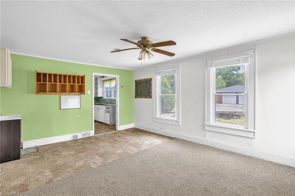 3325 Statesville Boulevard Property Photo 5