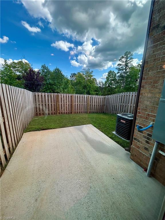 4722 Willowstone Drive Property Photo 11