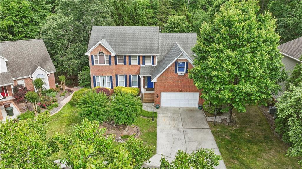 16 Laurel Brook Court Property Photo 2