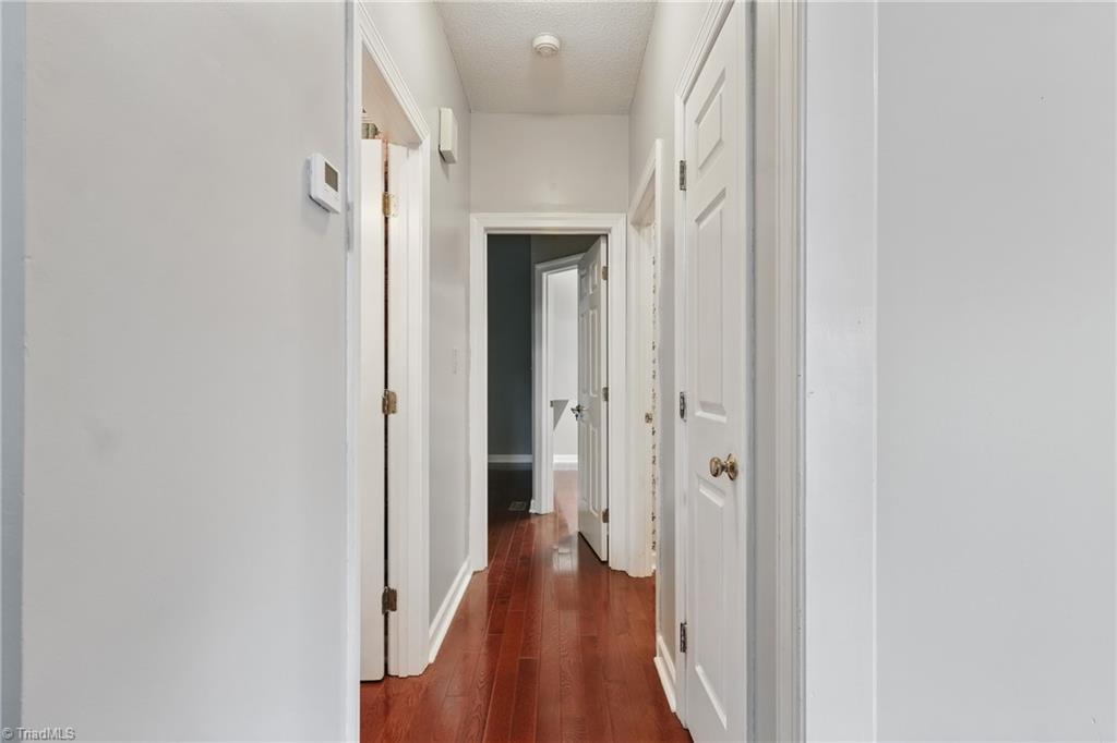 16 Laurel Brook Court Property Photo 19