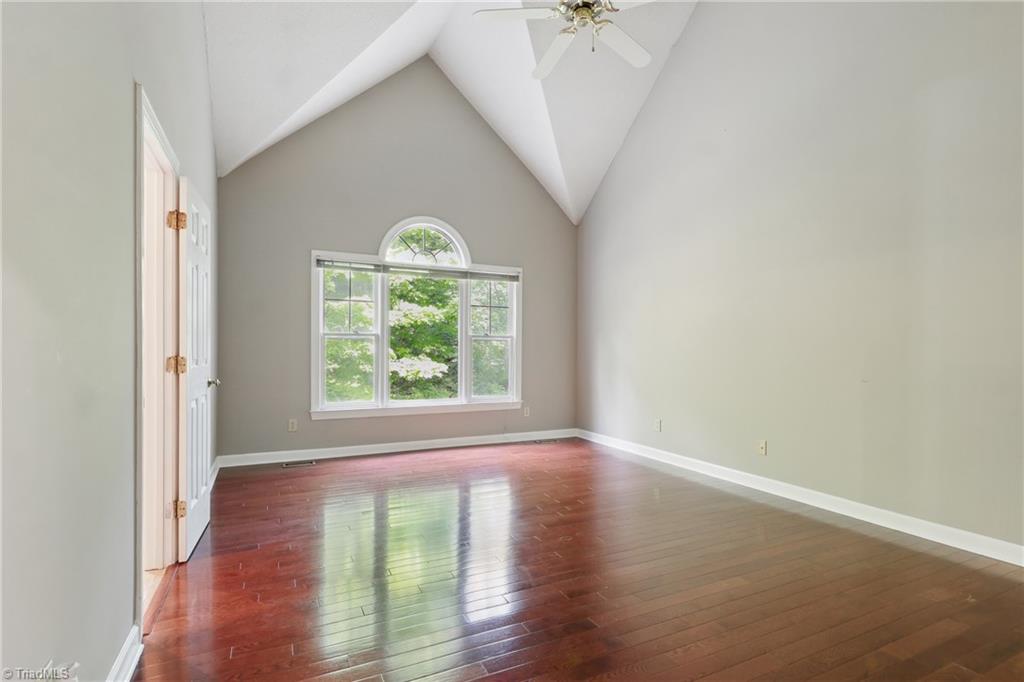 16 Laurel Brook Court Property Photo 21
