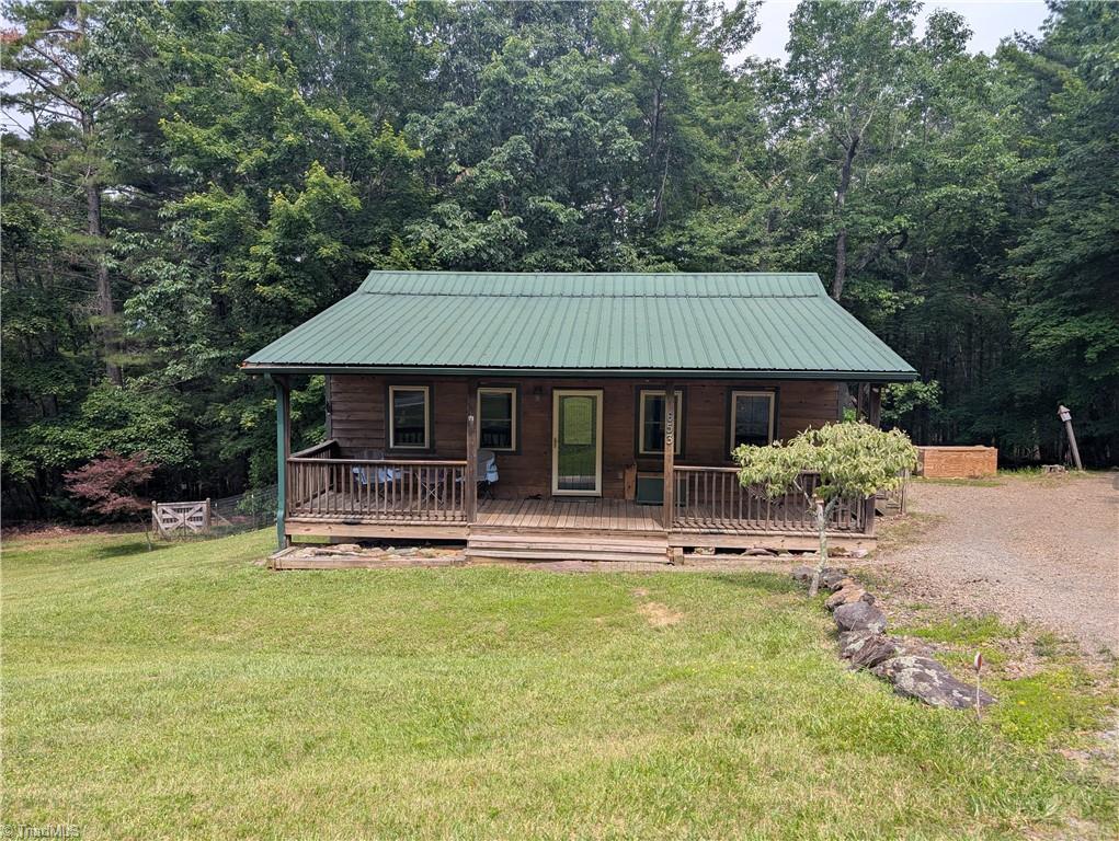 653 Mountain Lake Road Property Photo 1