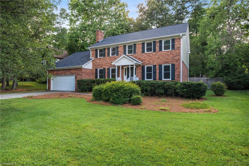 4105 Oak Hollow Drive Property Photo 2